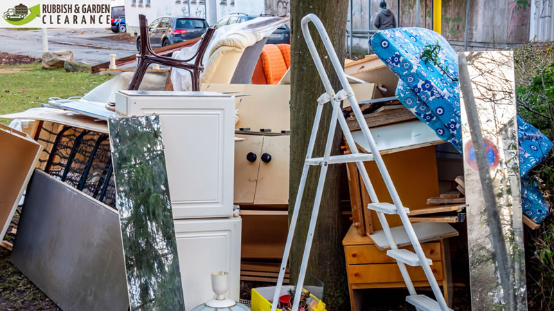 National franchised house clearance services will often have to energy into the part to clear property 
